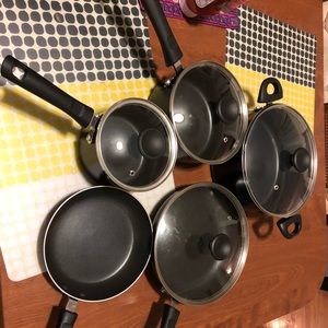 Kitchen cookware